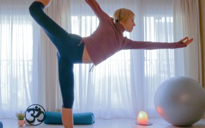 Naṭarājāsana – la posa del danzatore: equilibrio, forza e concentrazione